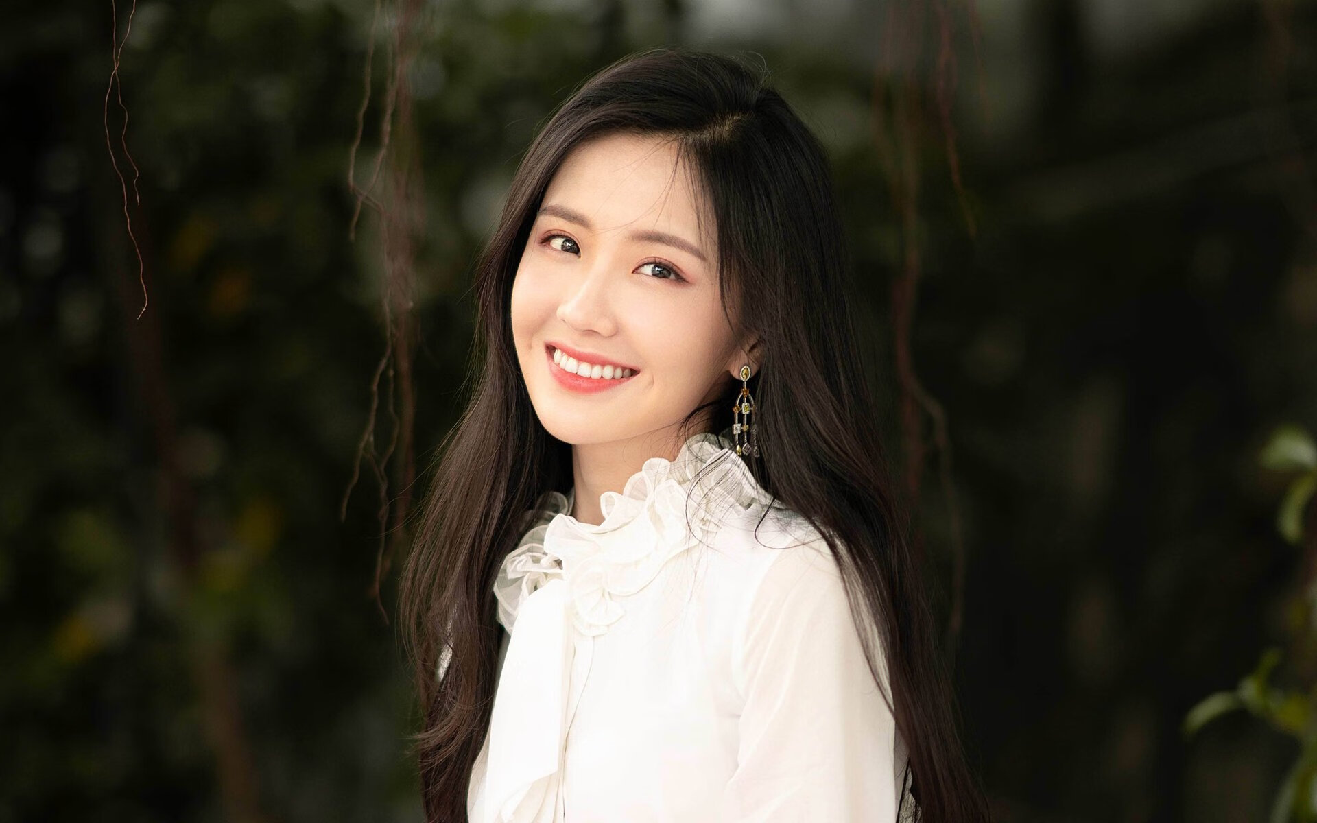 乐鱼娱乐app-大数据赋能足球裁判判罚，行业公平性显著提升，足球大数据分析系统