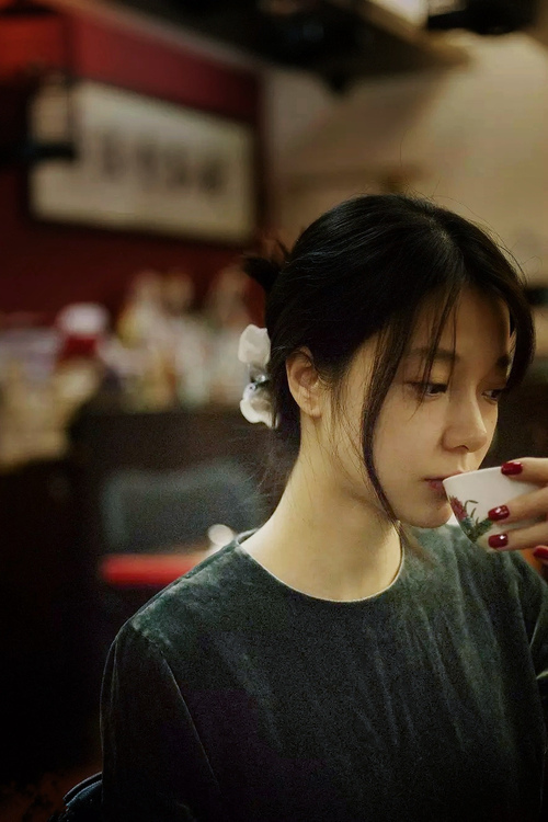 leyu乐鱼体育综合-曼联夺得英格兰联赛杯，滕哈赫带队首冠，英格兰联赛杯 曼联